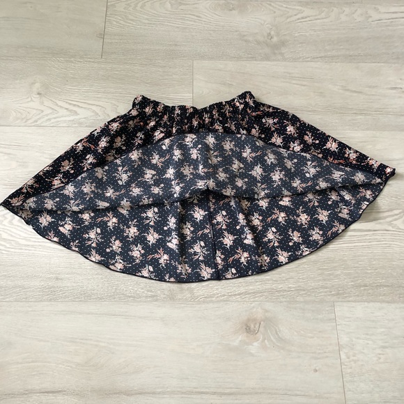 Miss Daisy Floral Print Casual Navy Mini Skirt - Picture 12 of 16